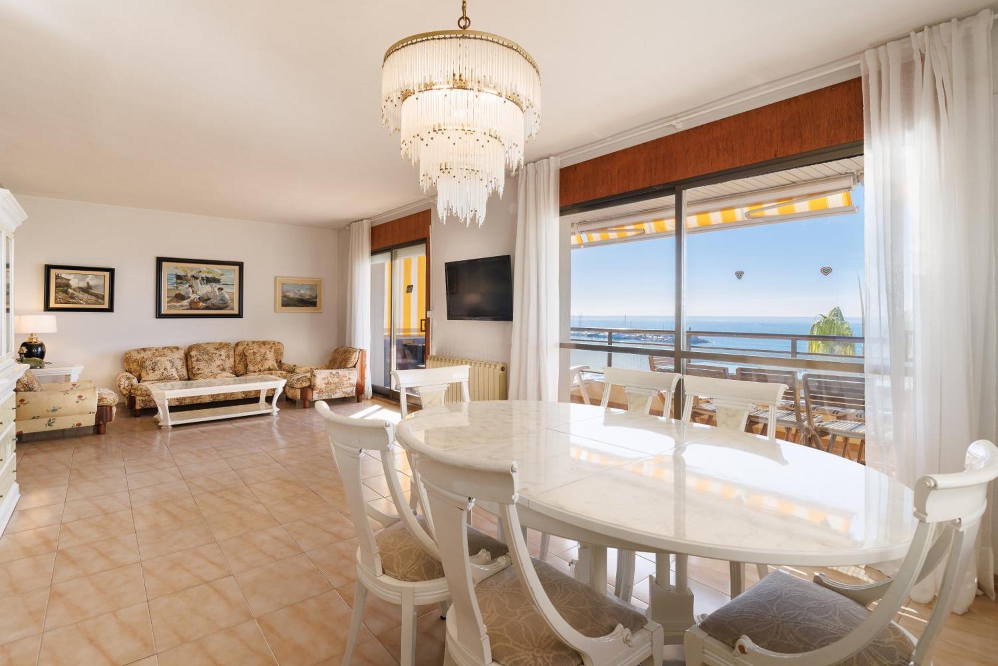Apartamento Para 8 Sobre El Mar Apartamento Salou Exterior foto